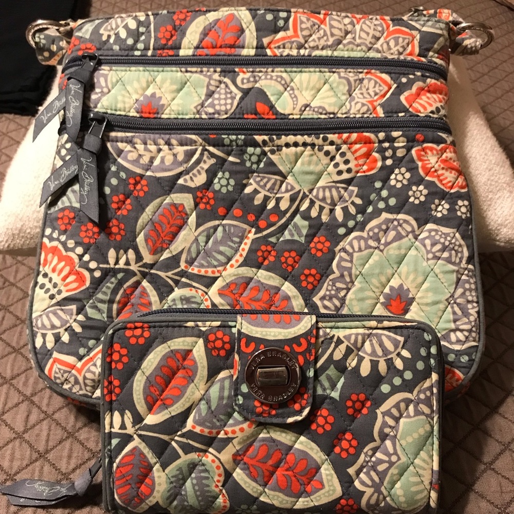 Vera Bradley set